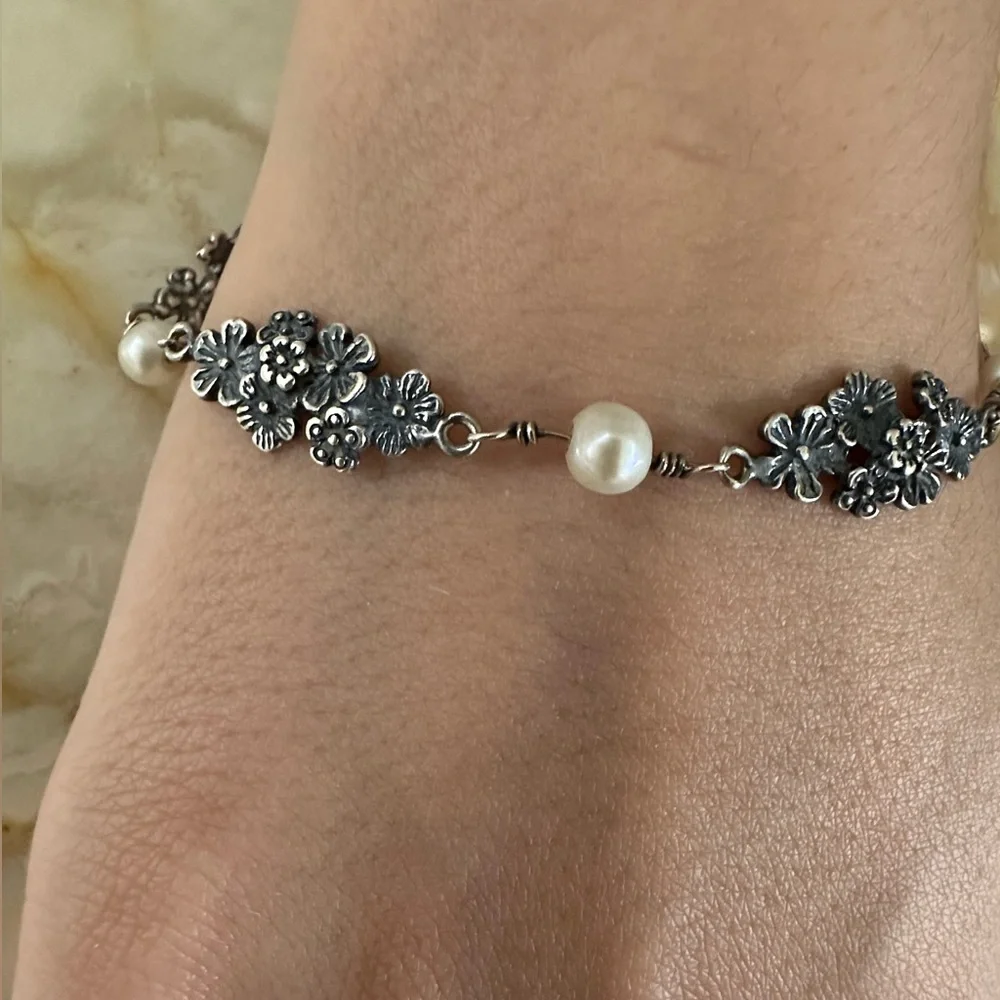 Silver Floral Bracelet with Pearls